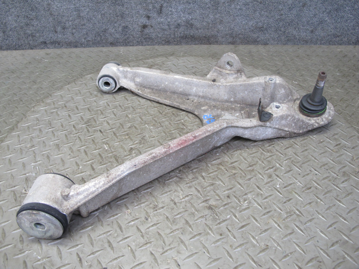 97-04 Chevrolet Corvette C5 Set of 2 Front Right Upper & Lower Control Arm OEM