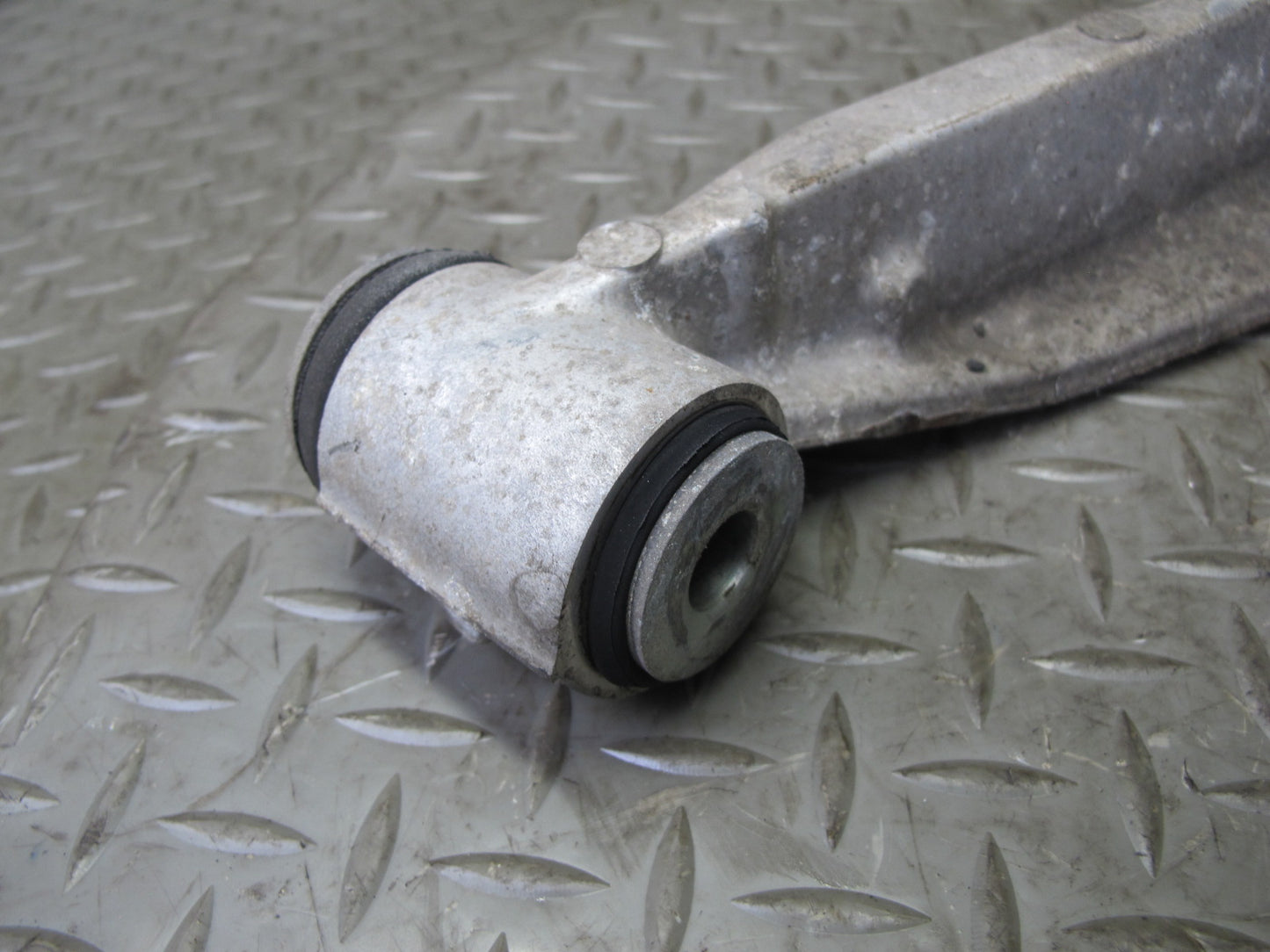 97-04 Chevrolet Corvette C5 Set of 2 Front Right Upper & Lower Control Arm OEM