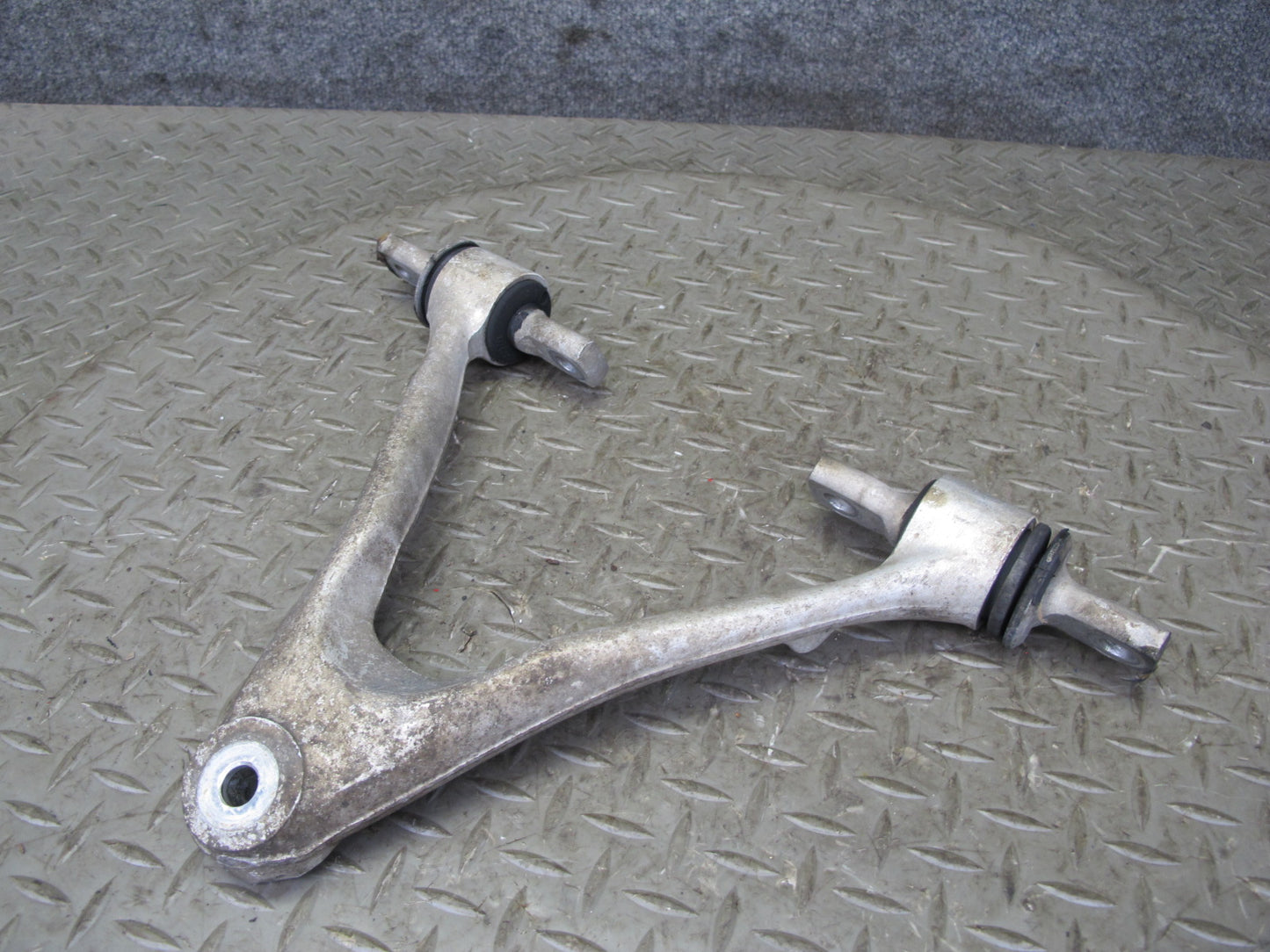 97-04 Chevrolet Corvette C5 Set of 2 Front Right Upper & Lower Control Arm OEM