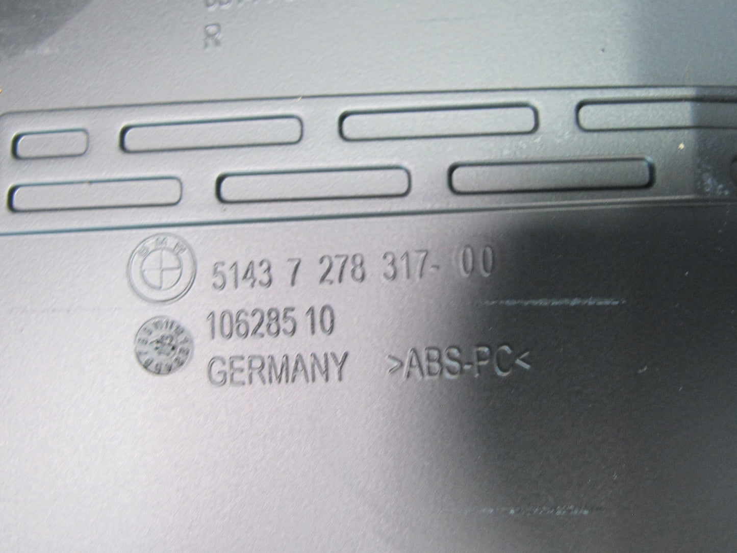 2012-2018 BMW F12 M6 Convertible Rear Right Left Roof Rod Mechanism Cover Set