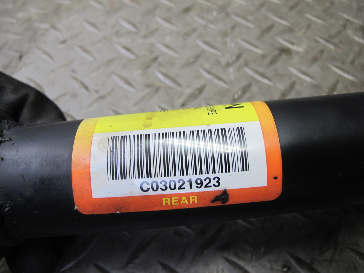 97-04 Chevrolet Corvette C5 Set of 2 Rear Left & Right Strut Shock Absorber OEM