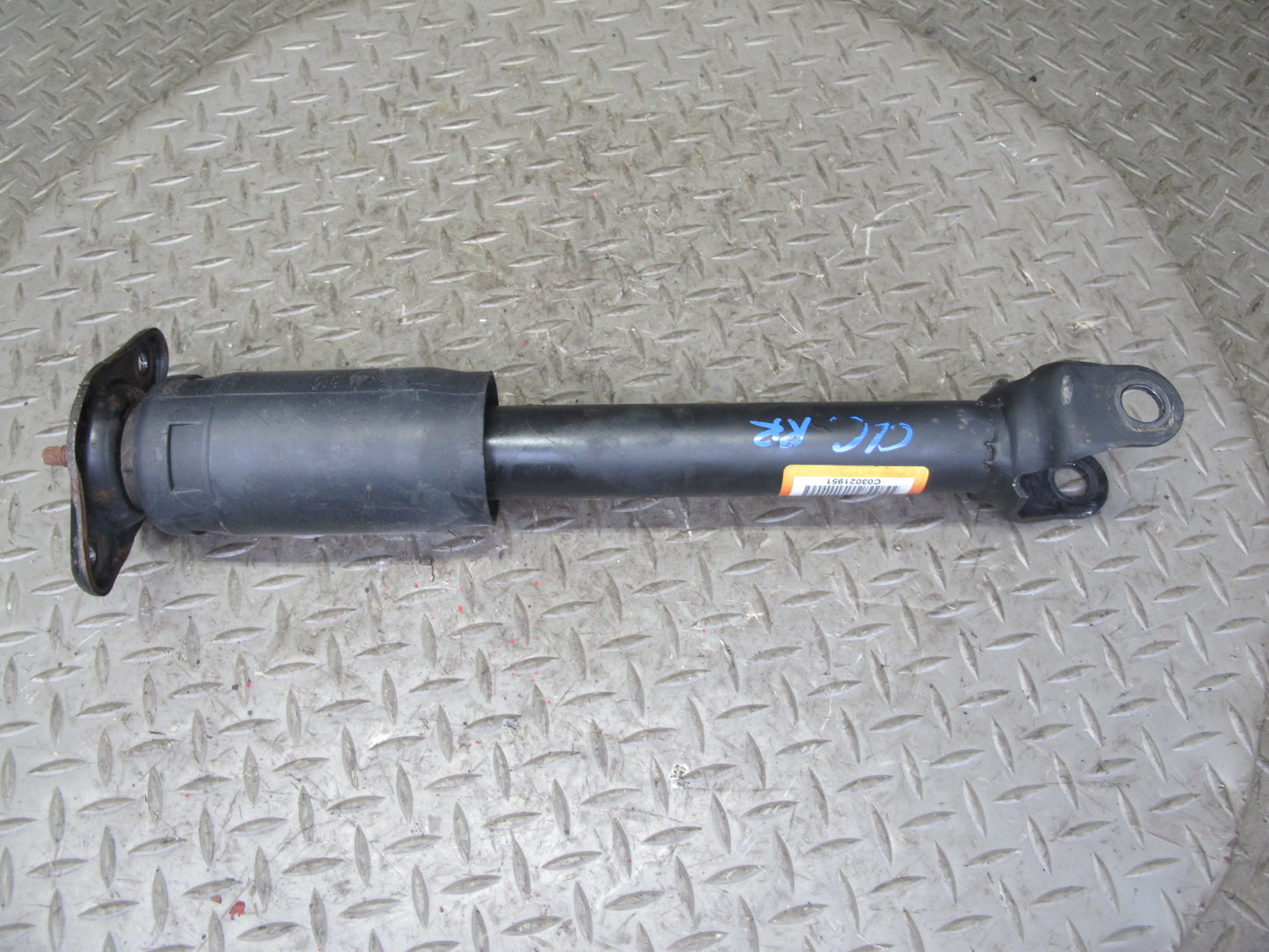 97-04 Chevrolet Corvette C5 Set of 2 Rear Left & Right Strut Shock Absorber OEM