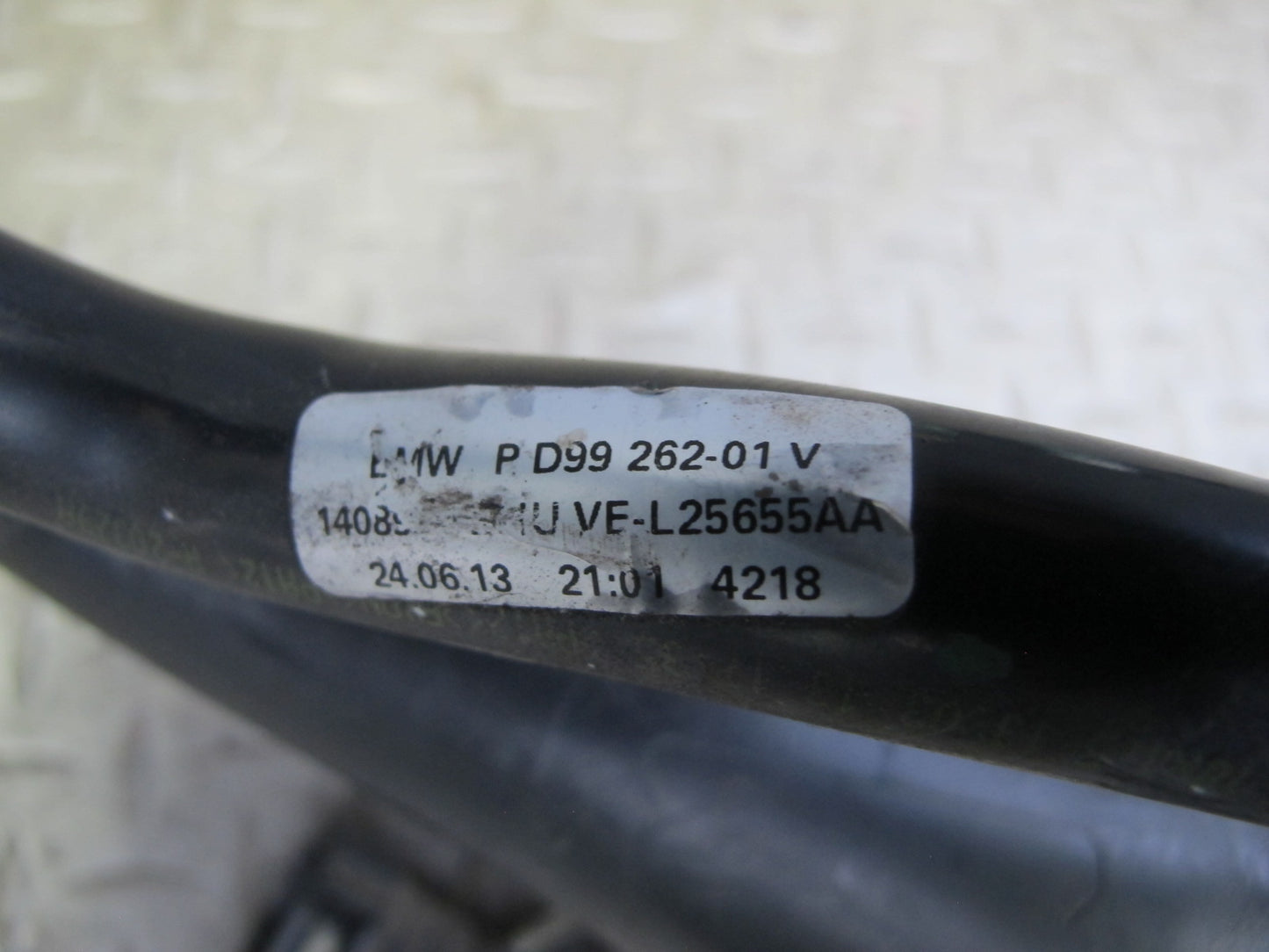 2012-2015 BMW F12 F13 M6 S63T Fuel Gas Tank Filler Neck Pipe Hose Line Assembly