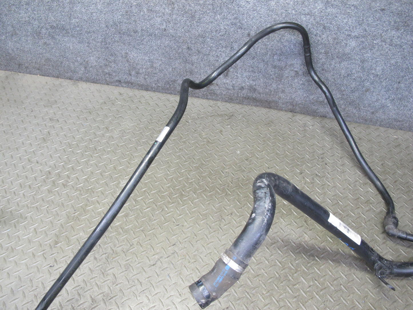 2012-2015 BMW F12 F13 M6 S63T Fuel Gas Tank Filler Neck Pipe Hose Line Assembly