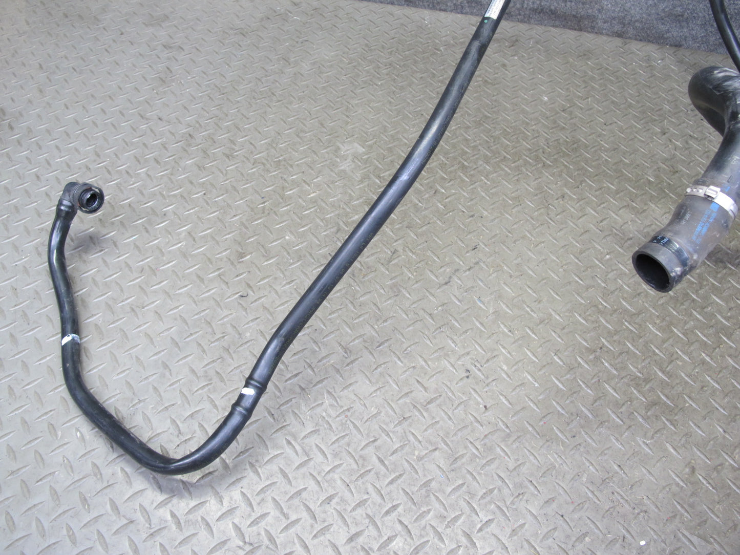 2012-2015 BMW F12 F13 M6 S63T Fuel Gas Tank Filler Neck Pipe Hose Line Assembly