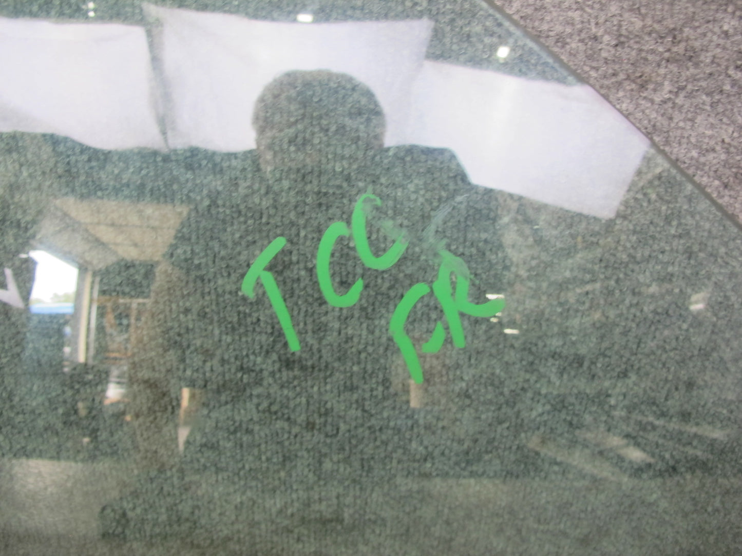 95-97 Toyota Celsior Lexus LS400 UCF20 Front Right Door Glass Window OEM