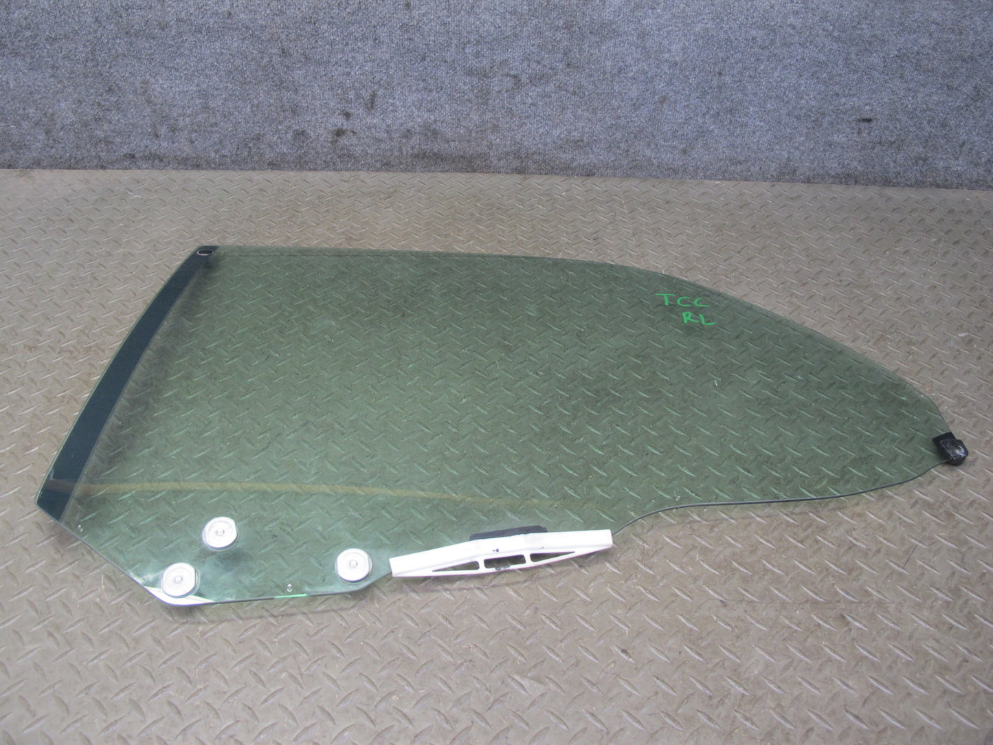 95-97 Toyota Celsior Lexus LS400 UCF20 Rear Left Door Glass Window OEM