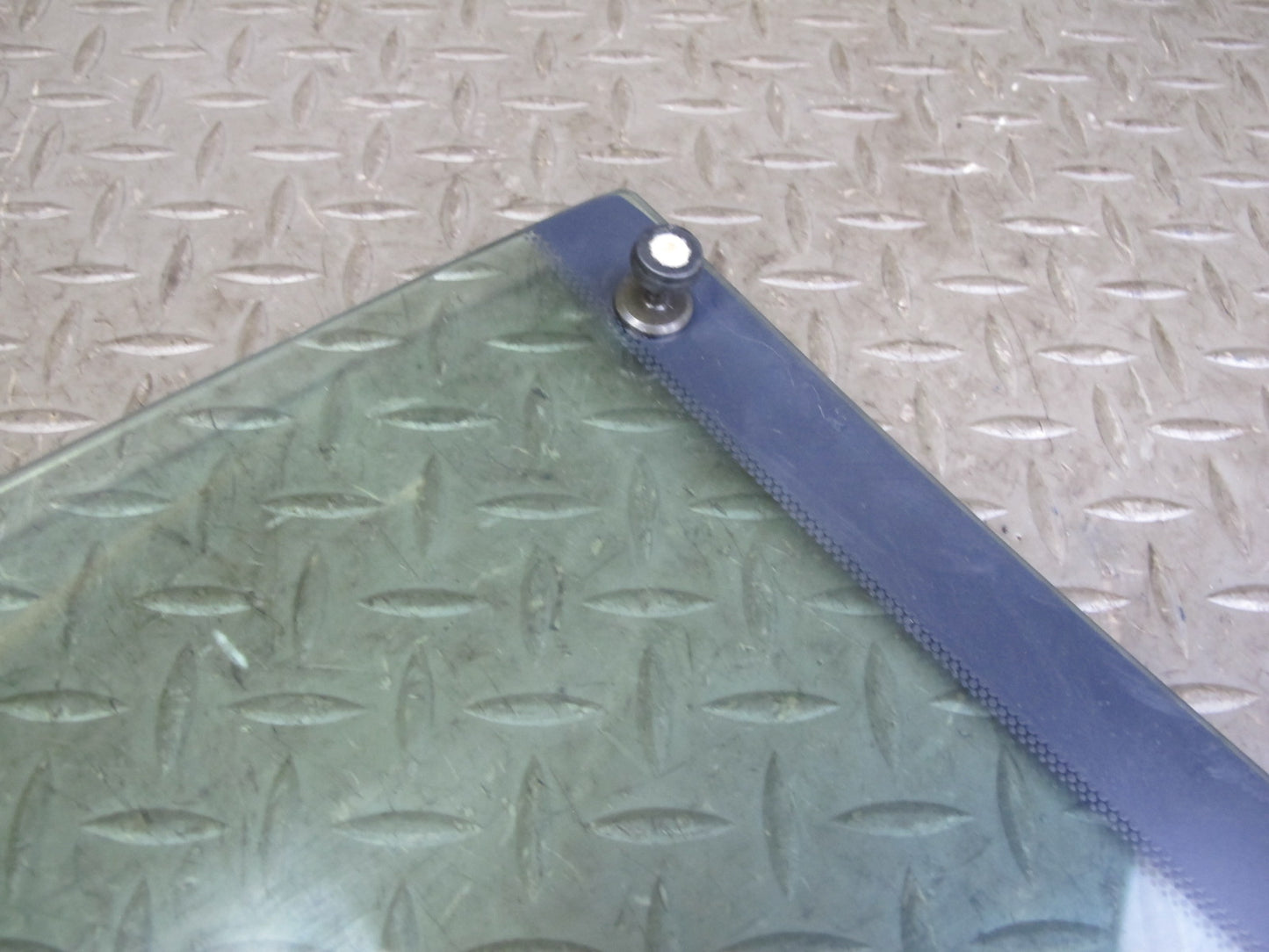 95-97 Toyota Celsior Lexus LS400 UCF20 Rear Left Door Glass Window OEM