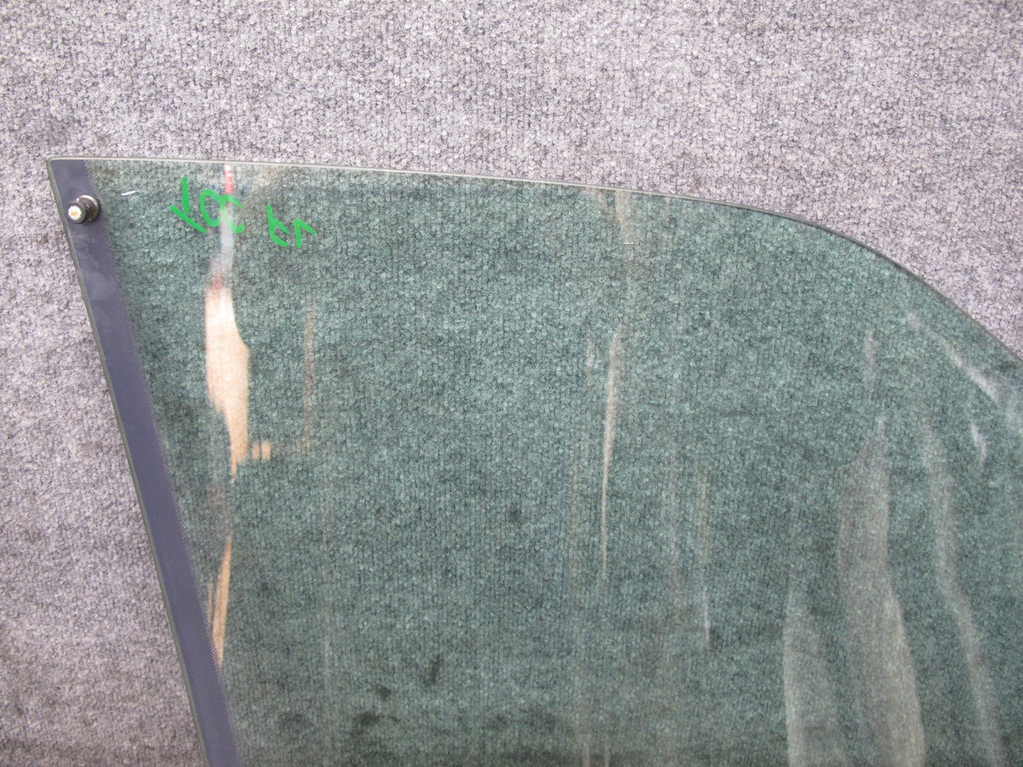 95-97 Toyota Celsior Lexus LS400 UCF20 Front Left Door Glass Window OEM