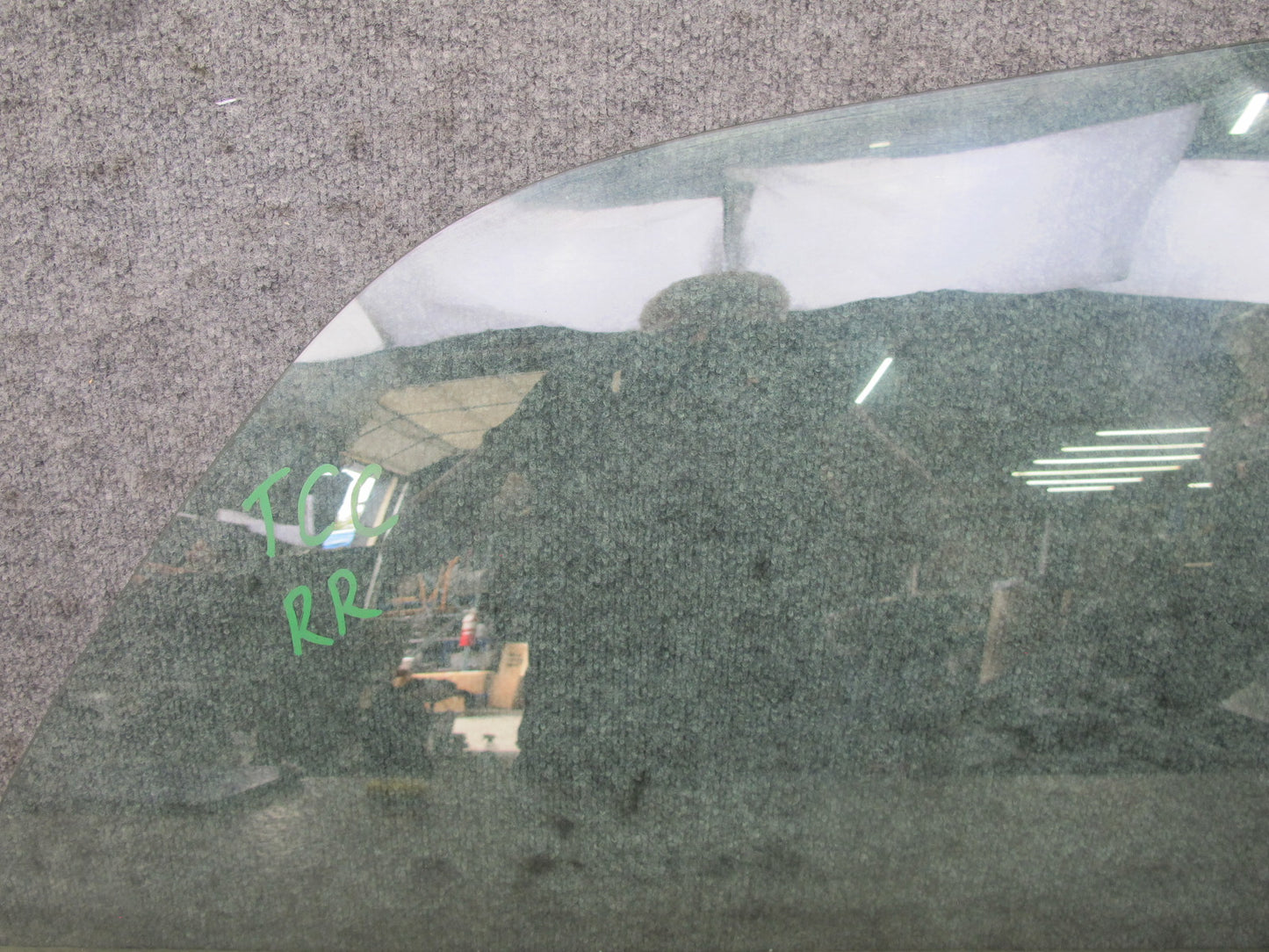 95-97 Toyota Celsior Lexus LS400 UCF20 Rear Right Door Glass Window OEM