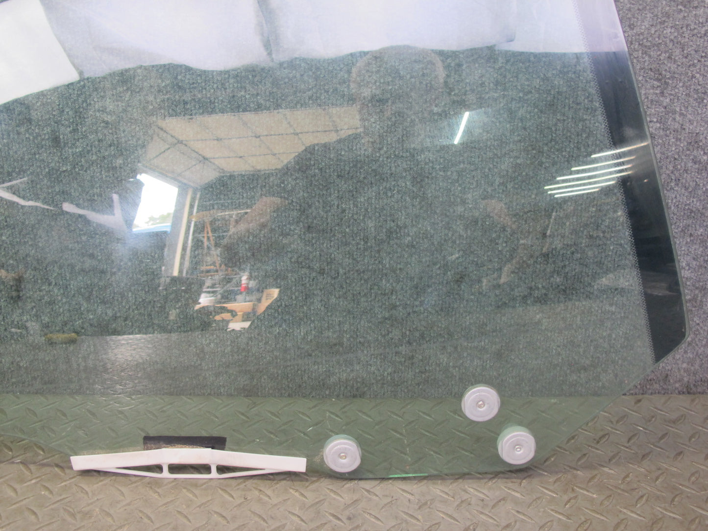 95-97 Toyota Celsior Lexus LS400 UCF20 Rear Right Door Glass Window OEM