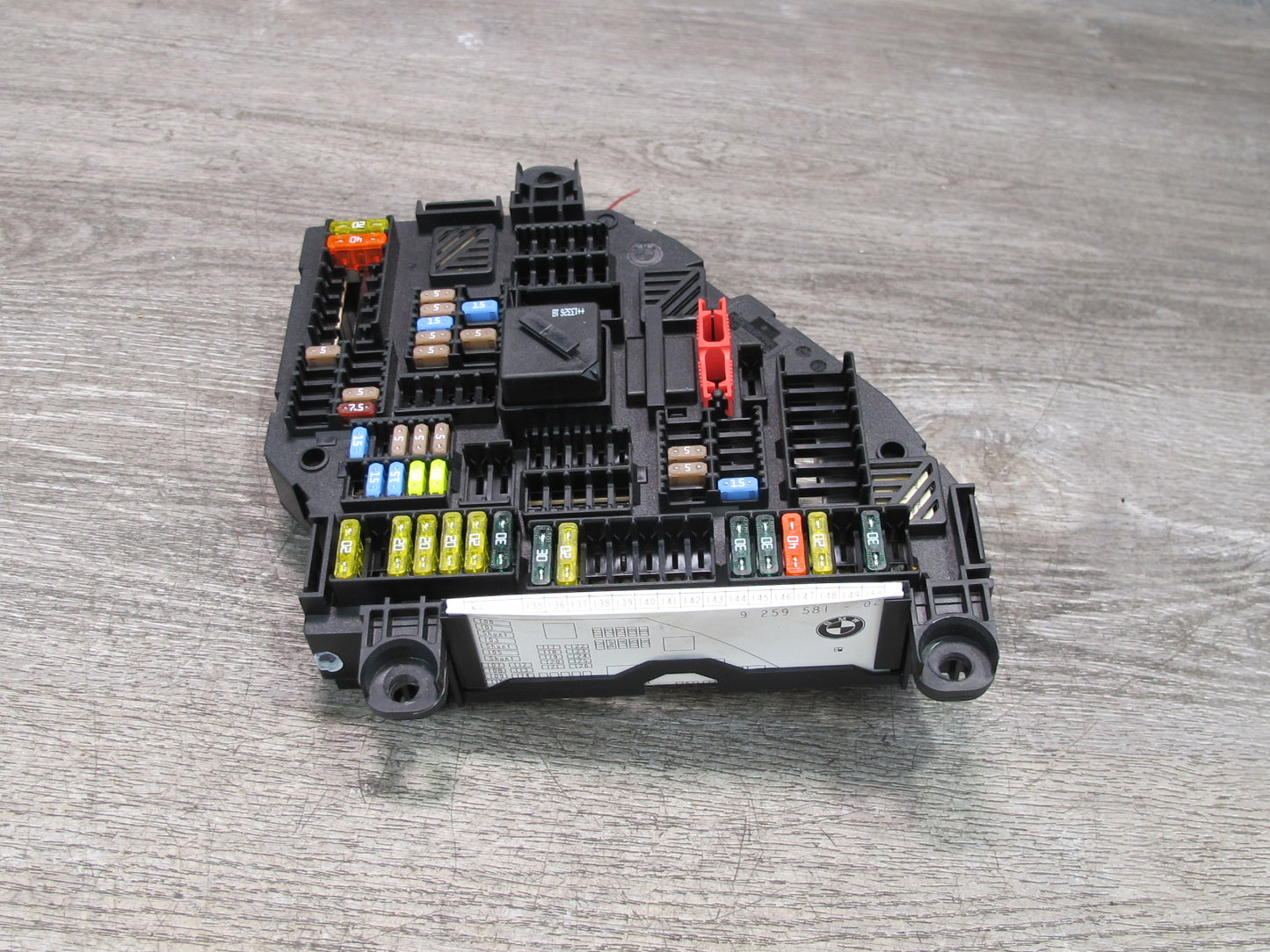 11-17 BMW F25 X3 Power Distribution Fuse Relay Box Module OEM