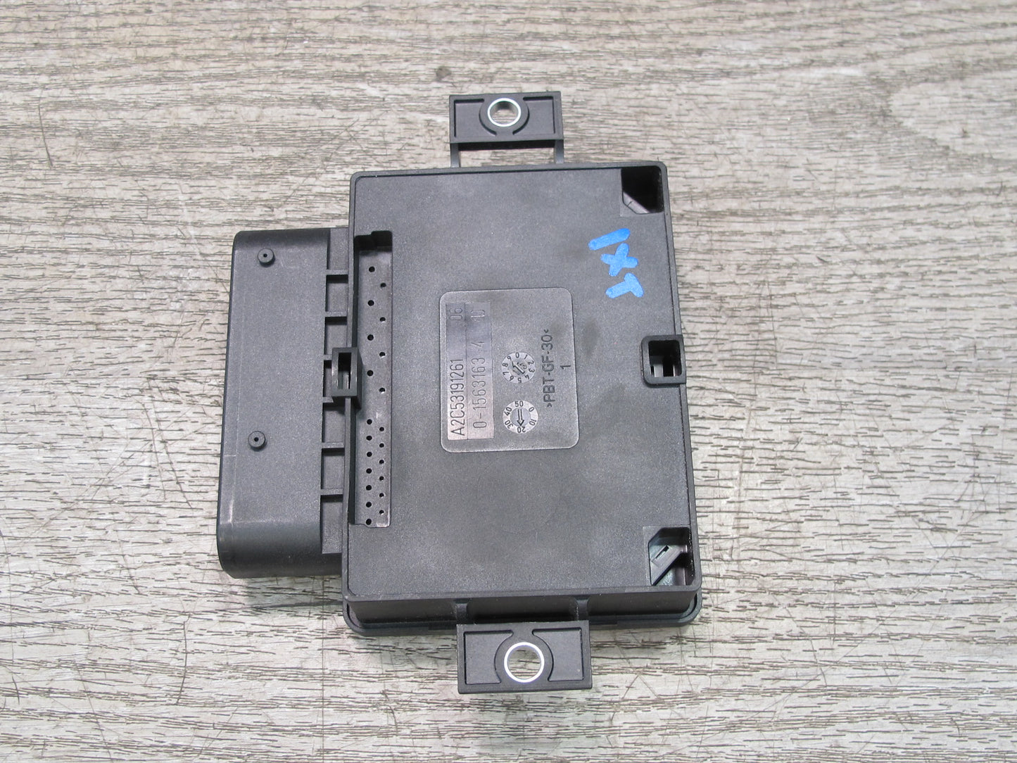 11-17 BMW F25 X3 Parking Brake EMF Control Module Unit