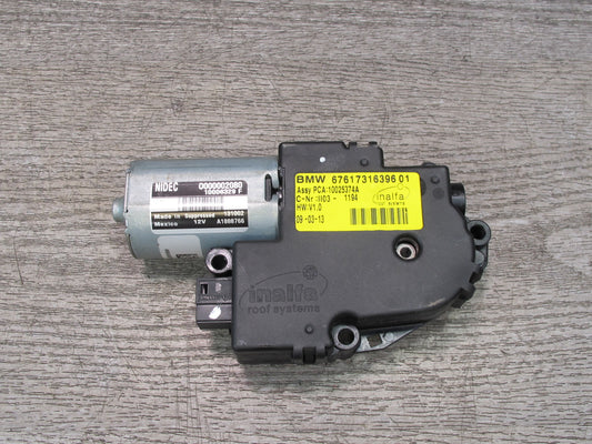 11-17 BMW F25 X3 Sunroof Motor Drive Unit 7316396 OEM
