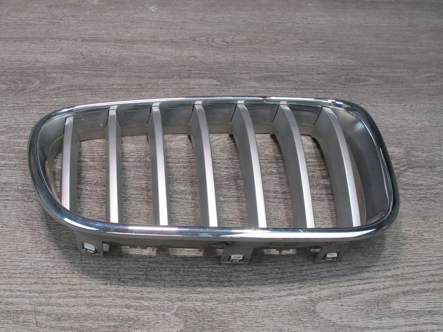11-17 BMW F25 X3 Set of 2 Front Left & Right Hood Kidney Grille OEM