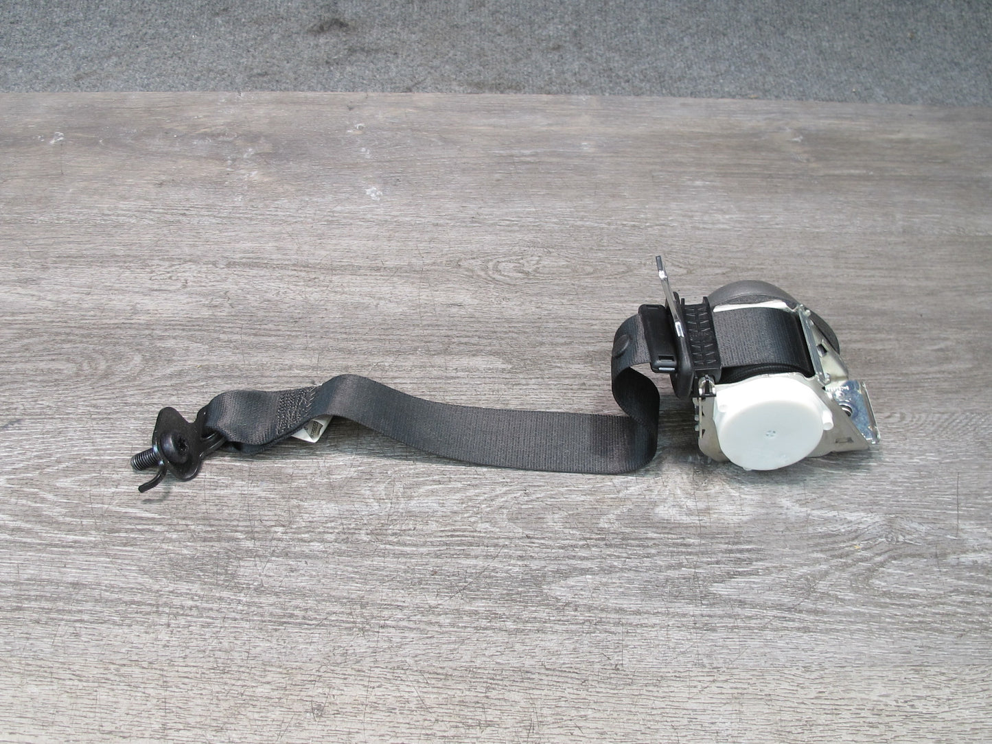 11-17 BMW F25 X3 REAR LEFT & RIGHT SIDE SEATBELT RETRACTOR SET OEM