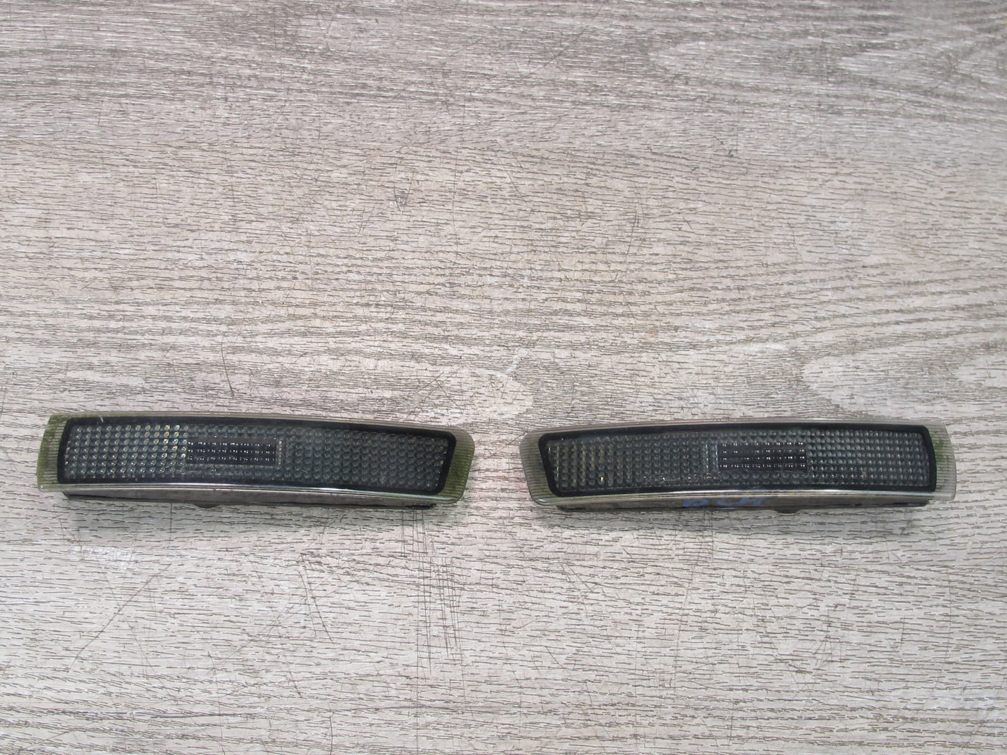 96-02 BMW E36/7 Z3 Front Bumper Left & Right Side Marker Light Lamp Aftermarket