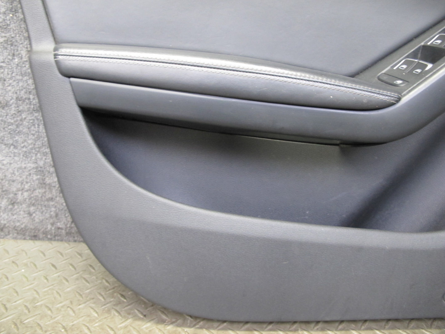 13-16 Audi B8 A4 S4 Set of 2 Front Left & Right Door Interior Trim Panel OEM