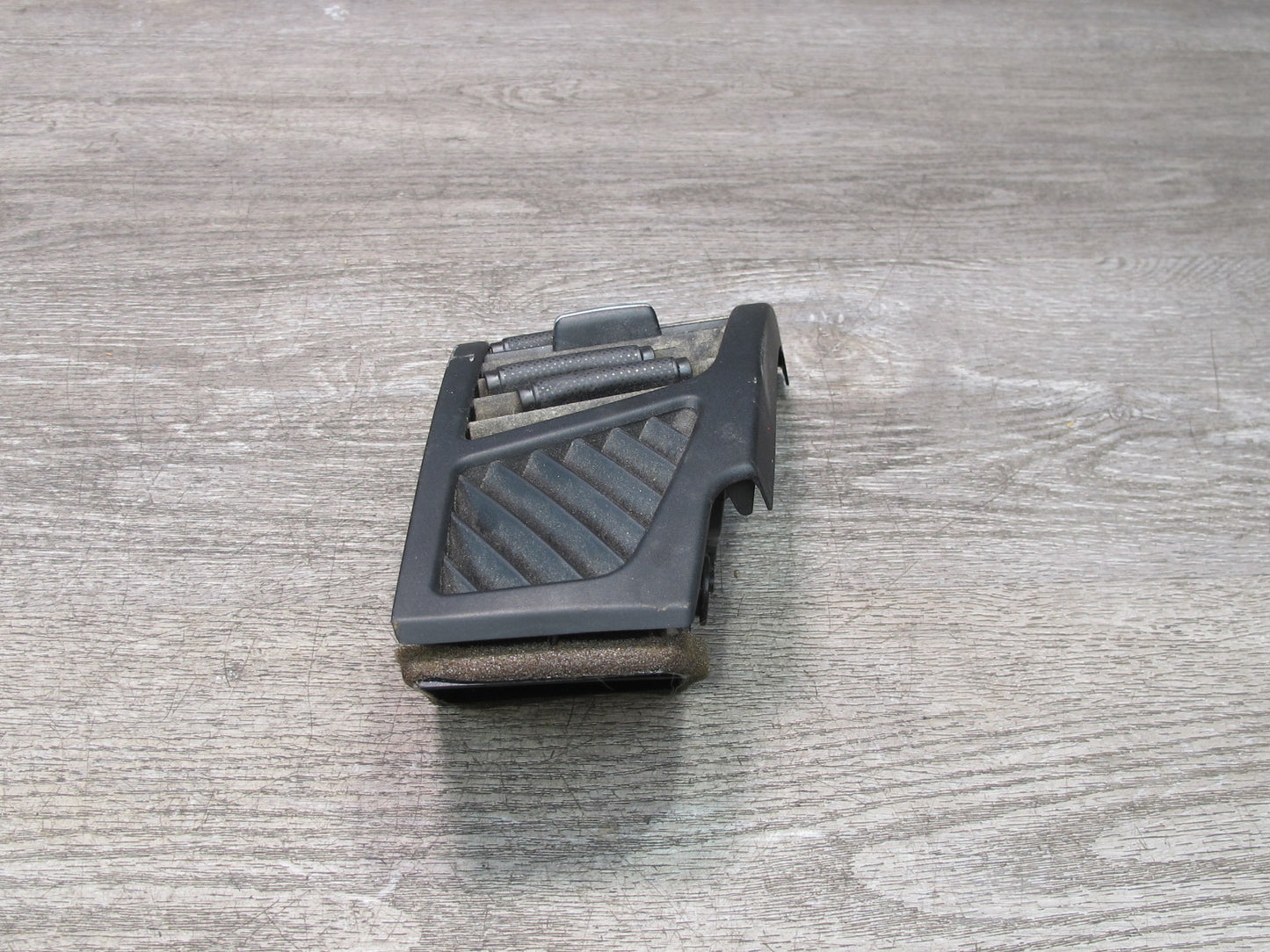 08-13 BMW E82 E88 135I Left & Right Dash A/C Air Vent Black Set OEM