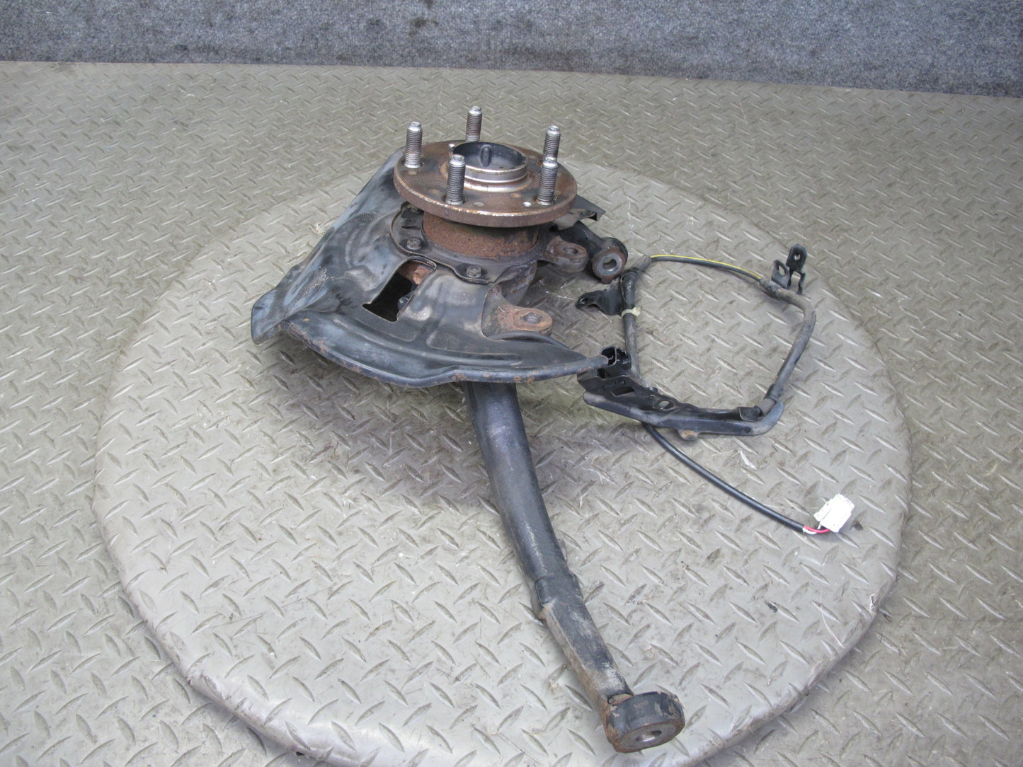 95-97 Toyota Celsior Lexus LS400 UCF20 Front Right Knuckle Wheel Hub Bearing OEM