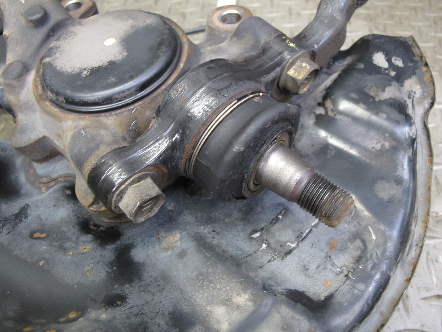 95-97 Toyota Celsior Lexus LS400 UCF20 Front Right Knuckle Wheel Hub Bearing OEM