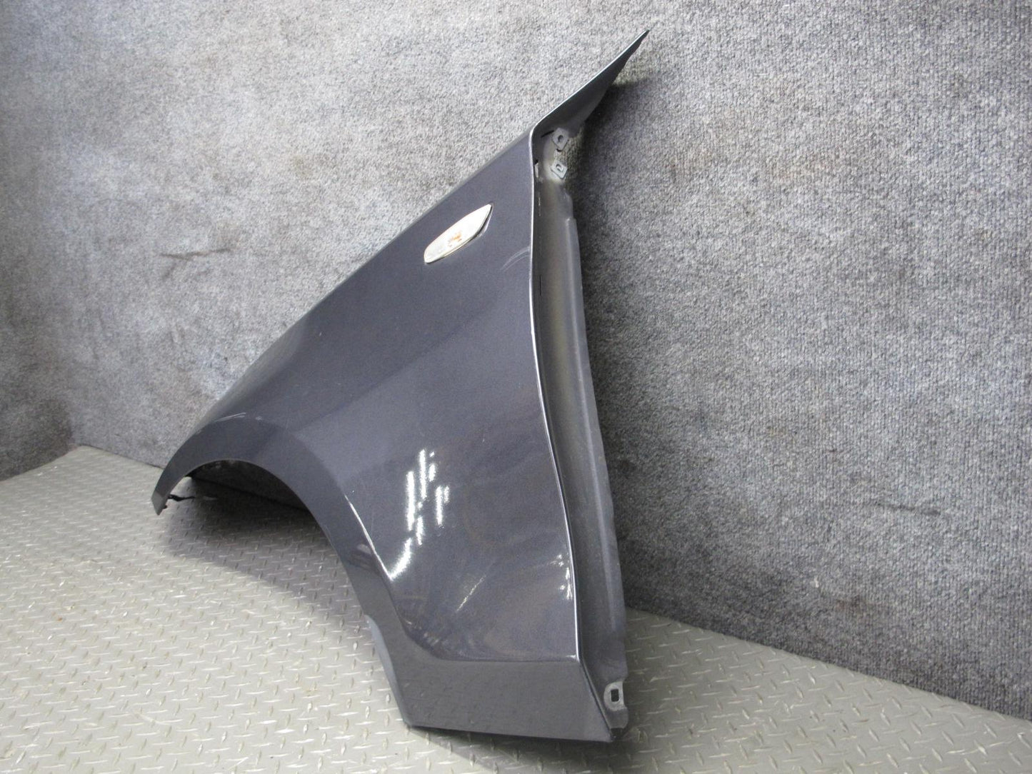 08-13 BMW E82 E88 135i Front Left Fender Shell Panel Sparkling Graphite OEM