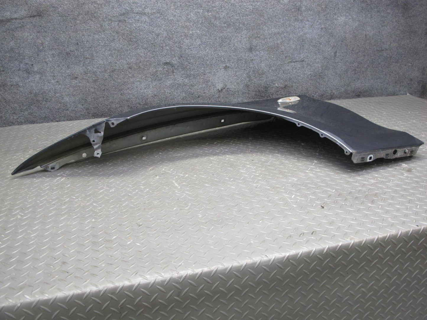 08-13 BMW E82 E88 135i Front Left Fender Shell Panel Sparkling Graphite OEM