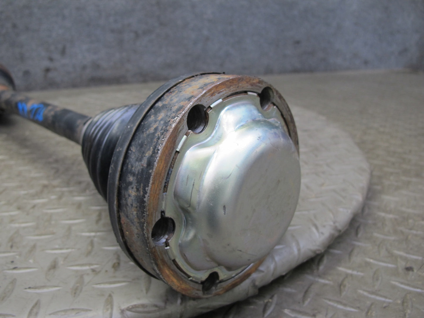 95-00 Toyota Celsior Lexus LS400 UCF20 Rear Right Suspension Axle Shaft 43K OEM