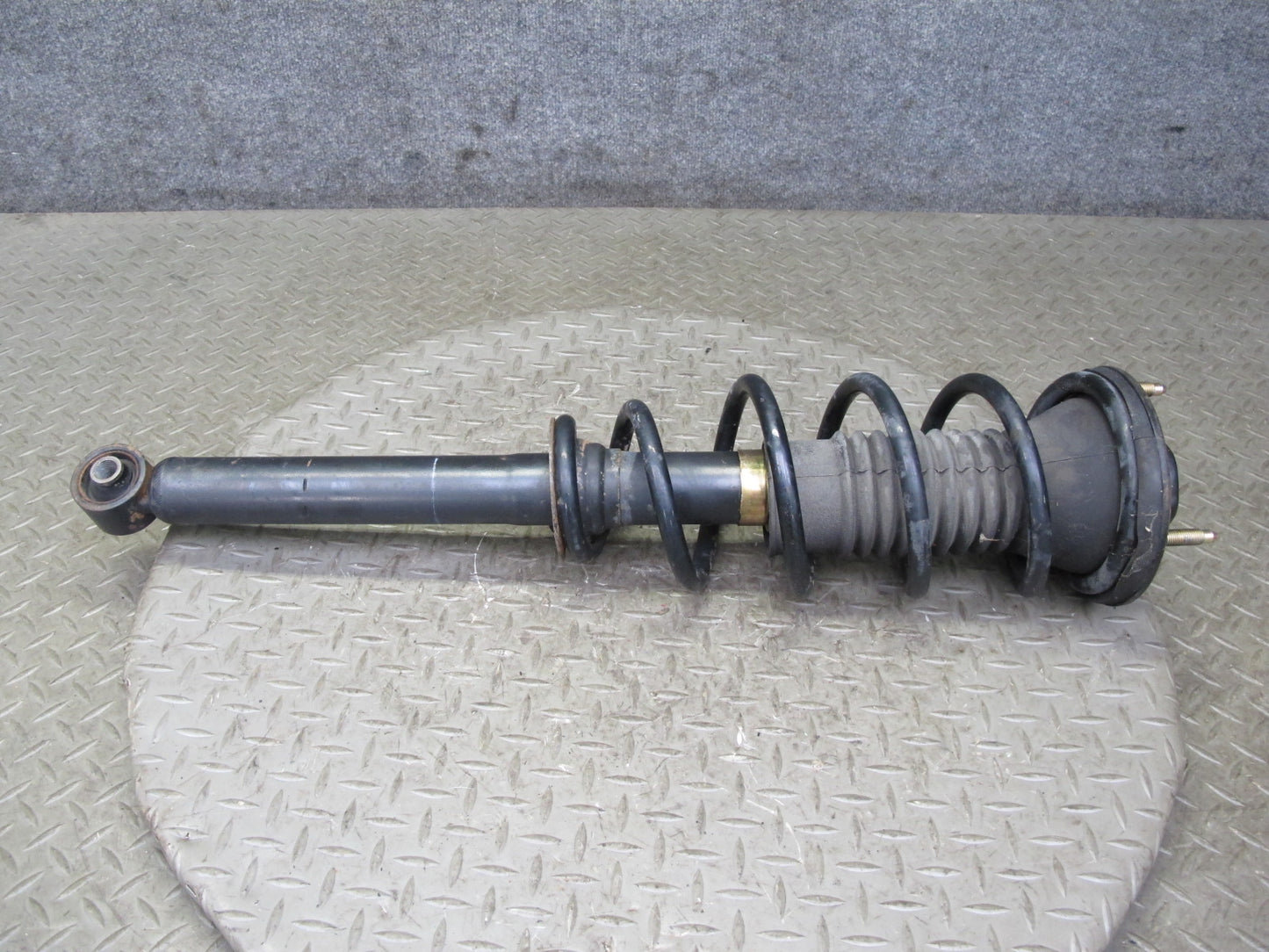 95-97 Toyota Celsior Lexus LS400 UCF20 Rear Right Strut Shock Absorber 43K OEM
