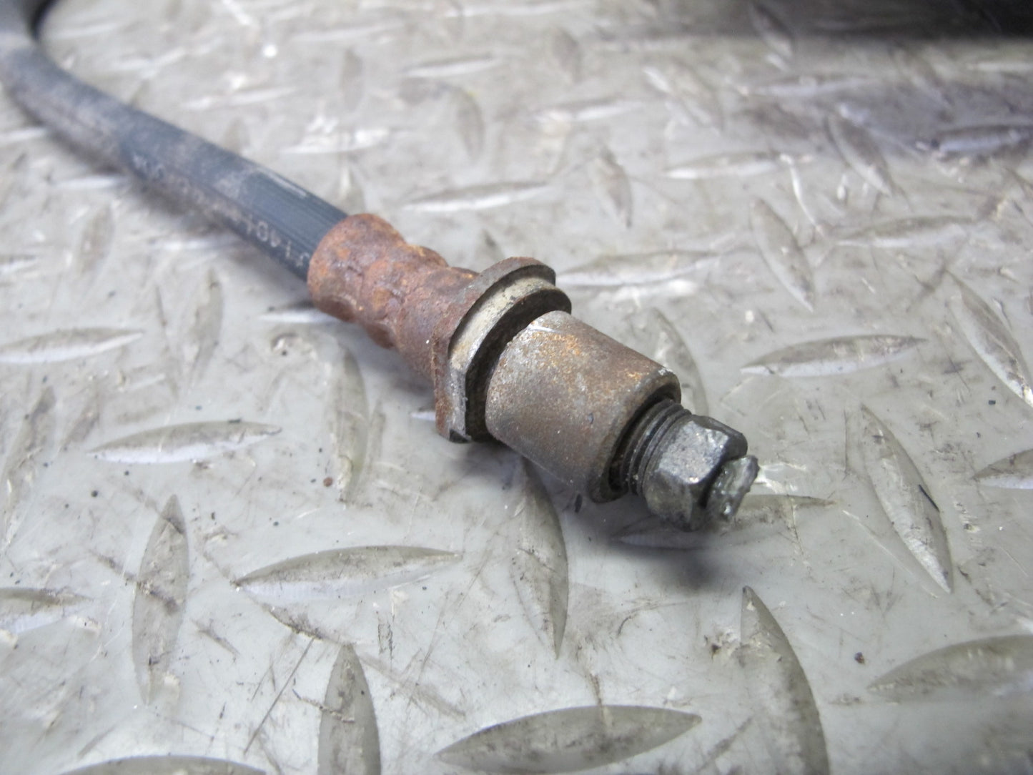 95-97 Toyota Celsior Lexus LS400 UCF20 Rear Left & Right Brake Caliper Set OEM