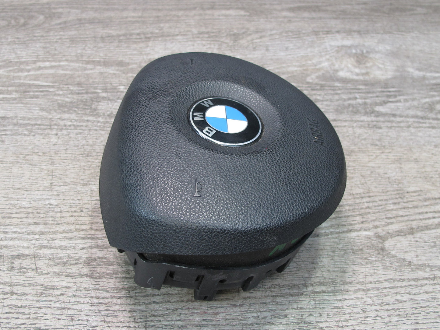 08-10 BMW E88 FRONT LEFT DRIVER SIDE SPORT STEERING WHEEL SRS AIRBAG OEM