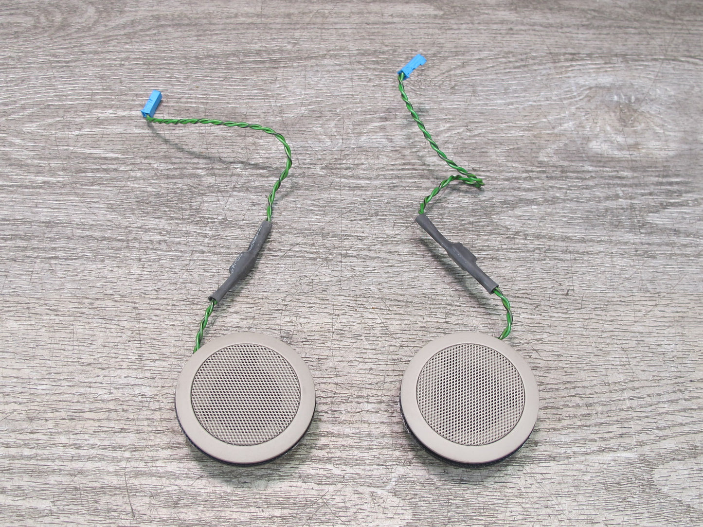 08-09 BMW E88 135i Convertible Set of 2 Rear Tweeter Speaker w Trim Beige OEM