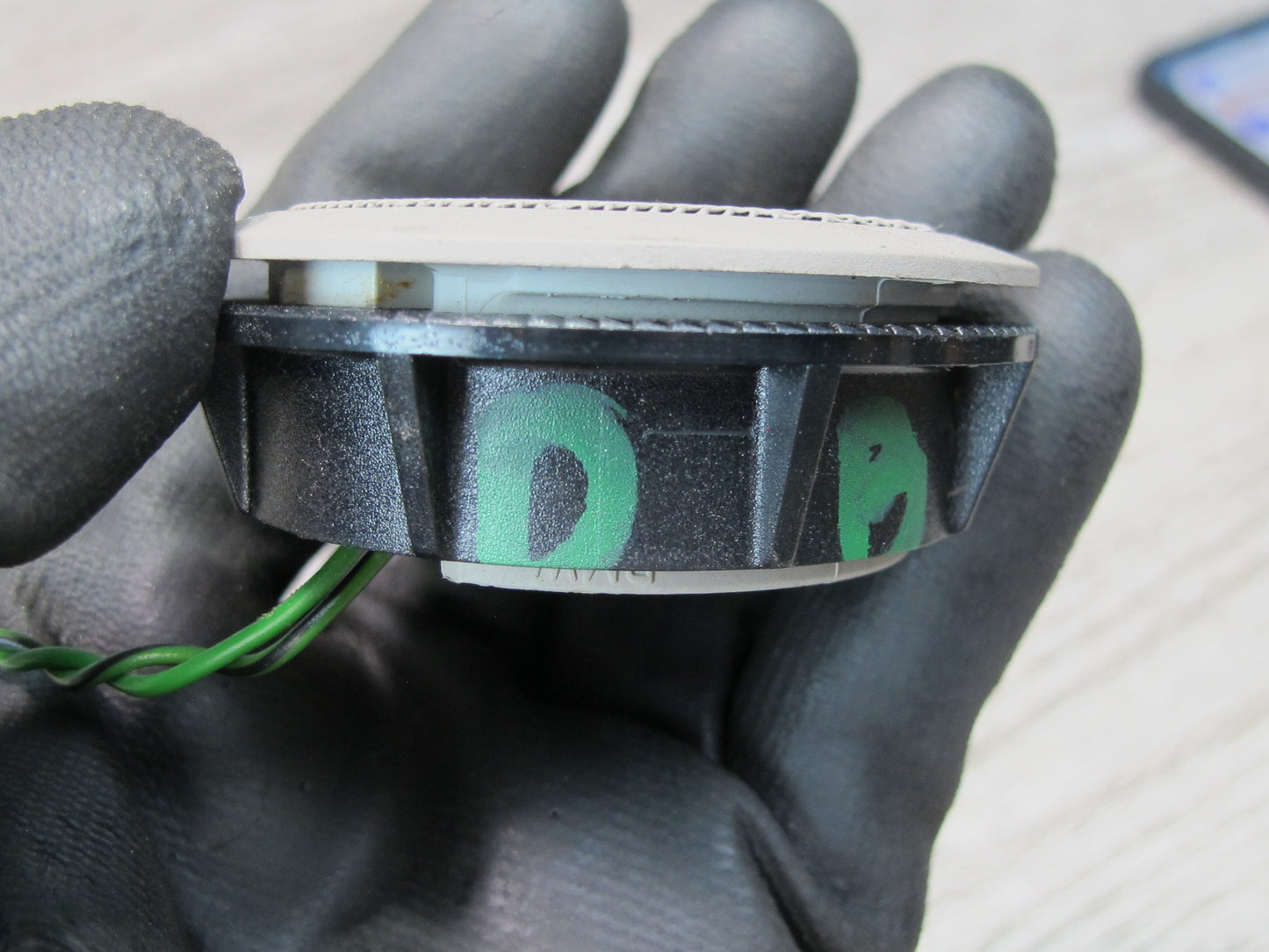 08-09 BMW E88 135i Convertible Set of 2 Rear Tweeter Speaker w Trim Beige OEM