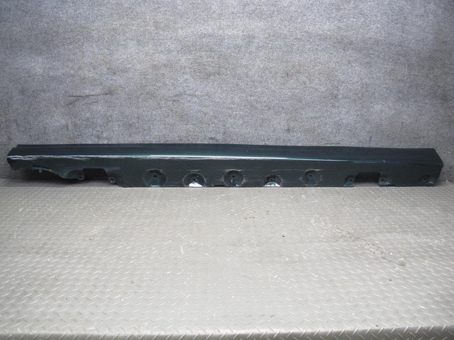 01-06 BMW E46 330ci M3 Coupe Convertible Set of 2 Side Skirt Rocker Panel OEM