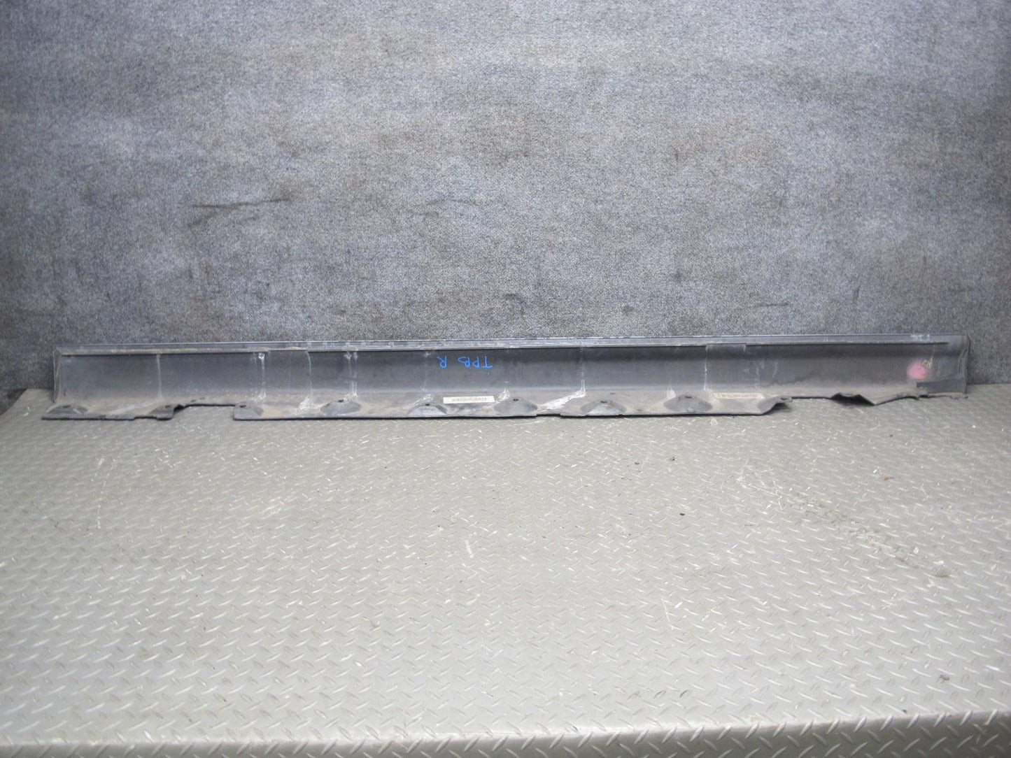 01-06 BMW E46 330ci M3 Coupe Convertible Set of 2 Side Skirt Rocker Panel OEM