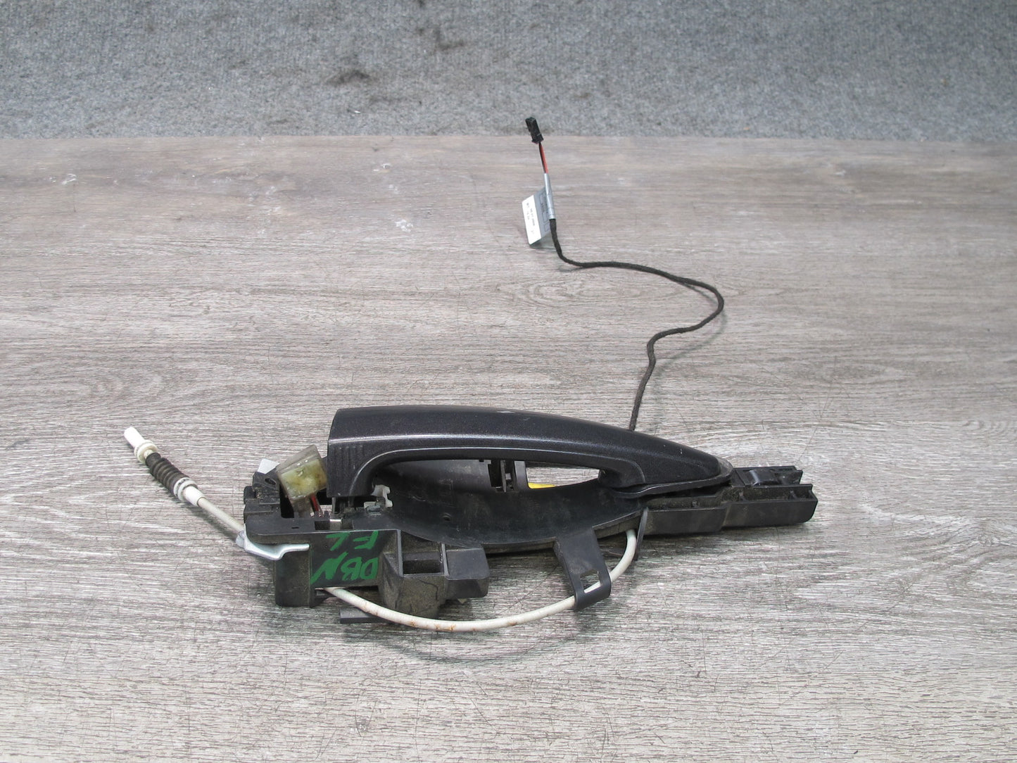 08-13 BMW E88 135I Convert Front Left Driver Door Exterior Handle w Keyless OEM