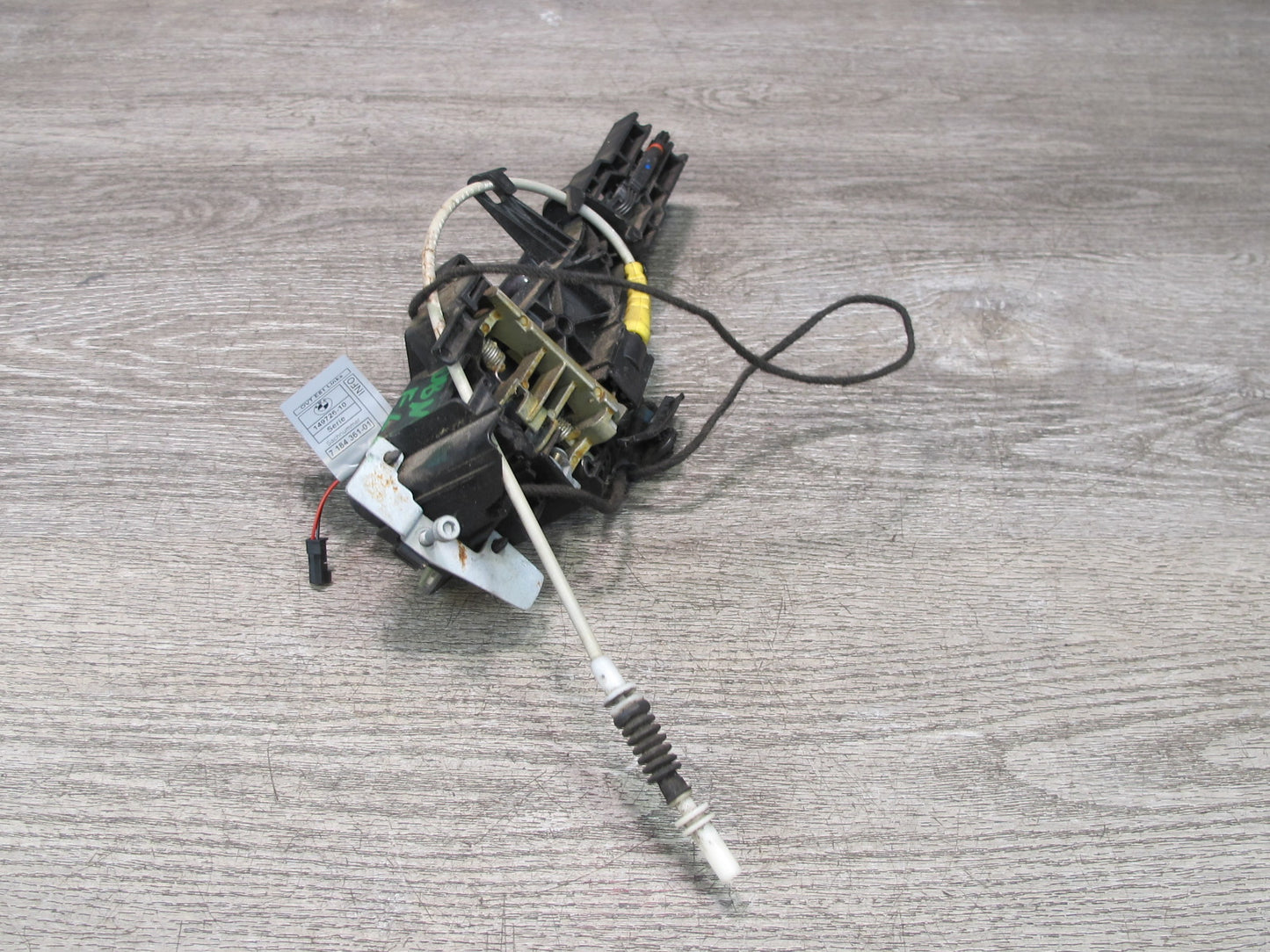 08-13 BMW E88 135I Convert Front Left Driver Door Exterior Handle w Keyless OEM