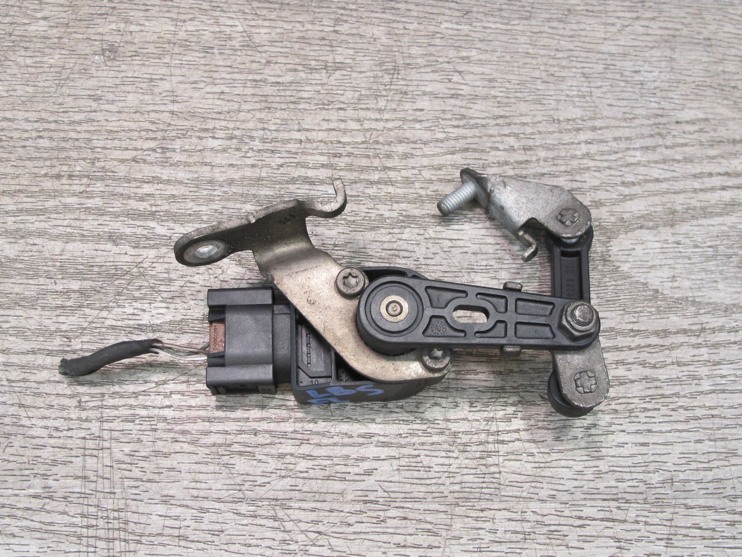 2012-2018 BMW F12 F13 F06 M6 Front Left Side Suspension Height Level Sensor