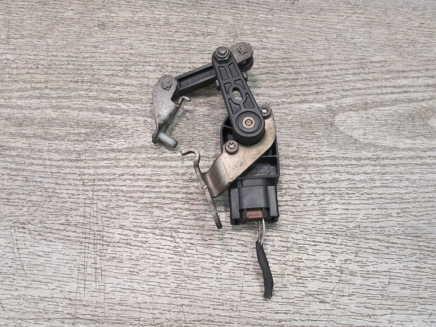 2012-2018 BMW F12 F13 F06 M6 Front Left Side Suspension Height Level Sensor