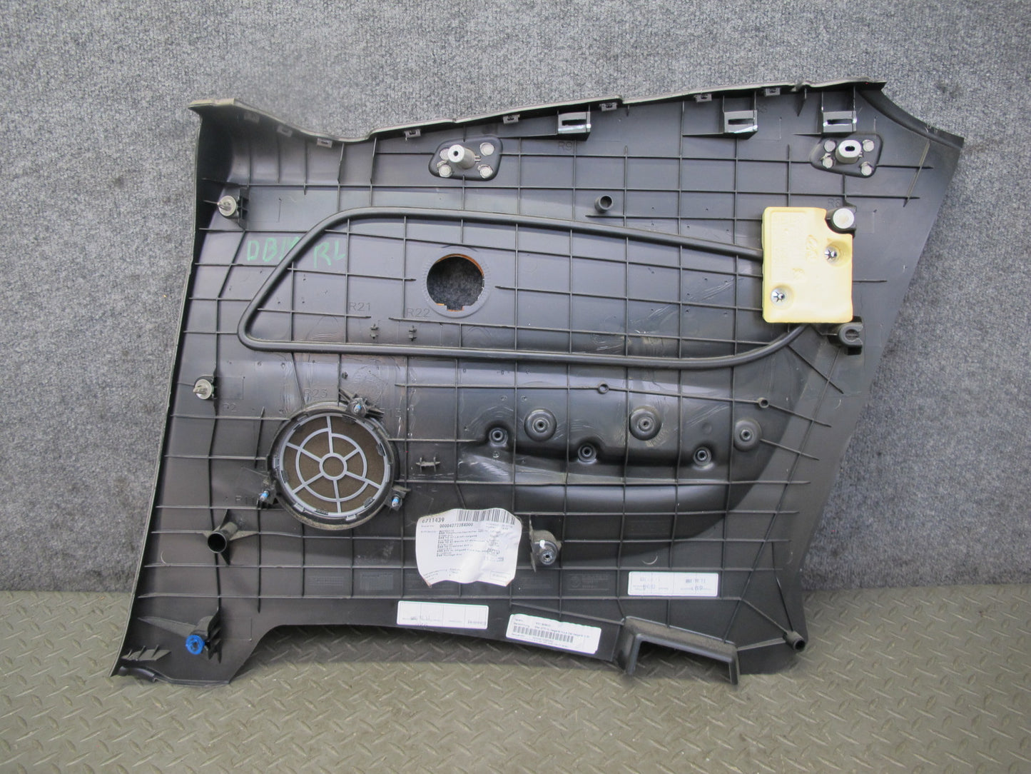 08-09 BMW E88 135i Convertible Set of 2 Rear Left & Right Quarter Trim Panel OEM