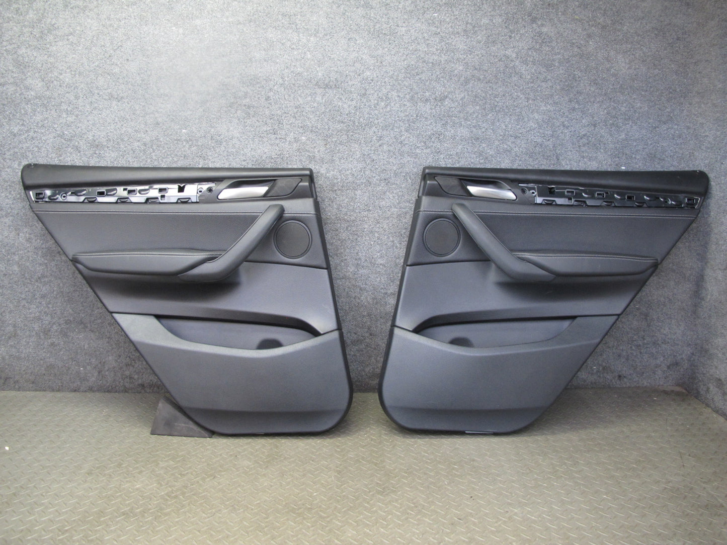 11-17 BMW F25 X3 Set of 2 Rear Left & Right Door Interior Trim Panel Black OEM