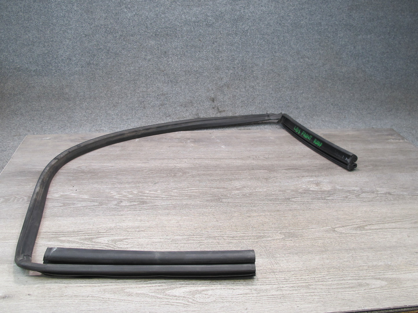 2012-2018 BMW F12 M6 Convertible Folding Roof TOP Rubber Seal Gasket