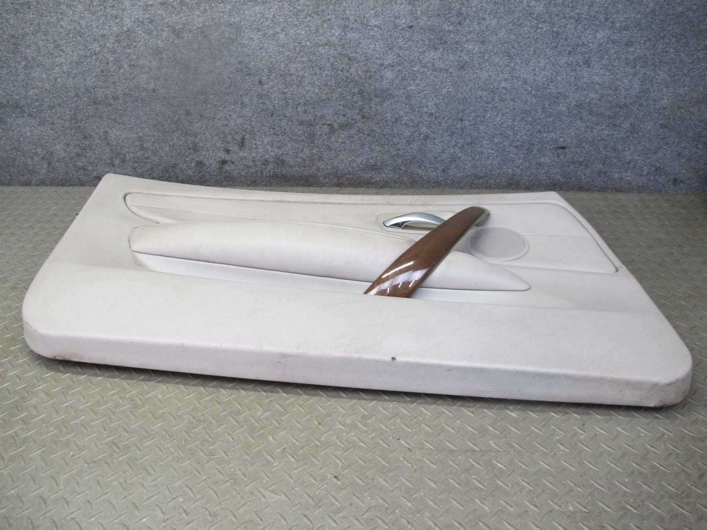 08-09 BMW E88 135i Convertible Set of 2 Left & Right Interior Door Panel OEM