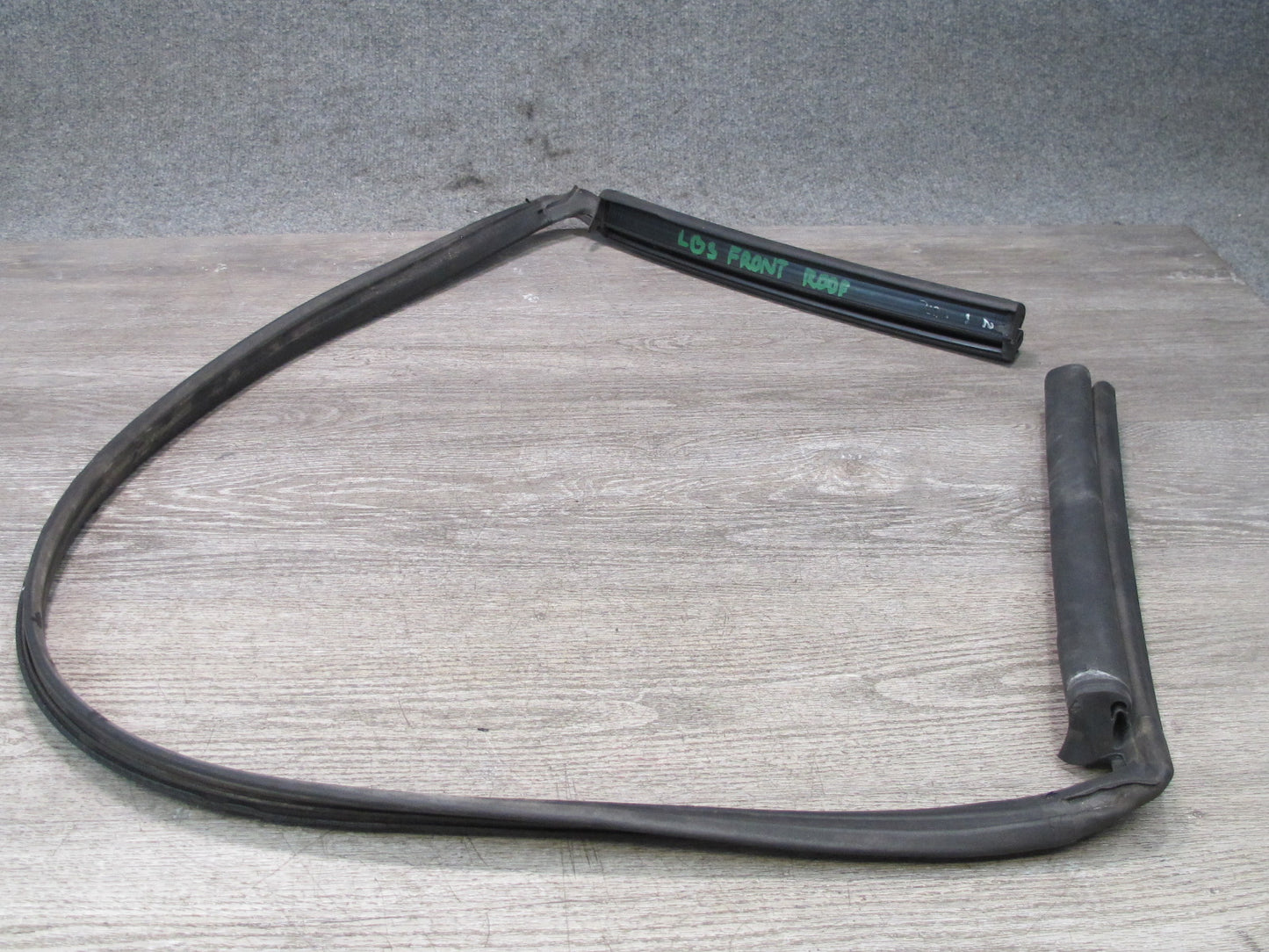 2012-2018 BMW F12 M6 Convertible Folding Roof TOP Rubber Seal Gasket