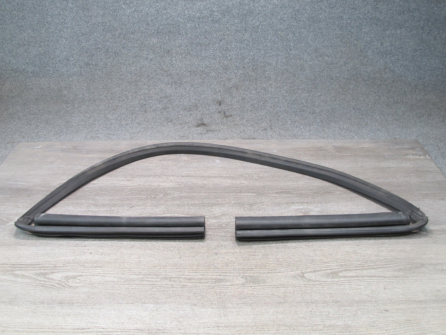 2012-2018 BMW F12 M6 Convertible Folding Roof TOP Rubber Seal Gasket