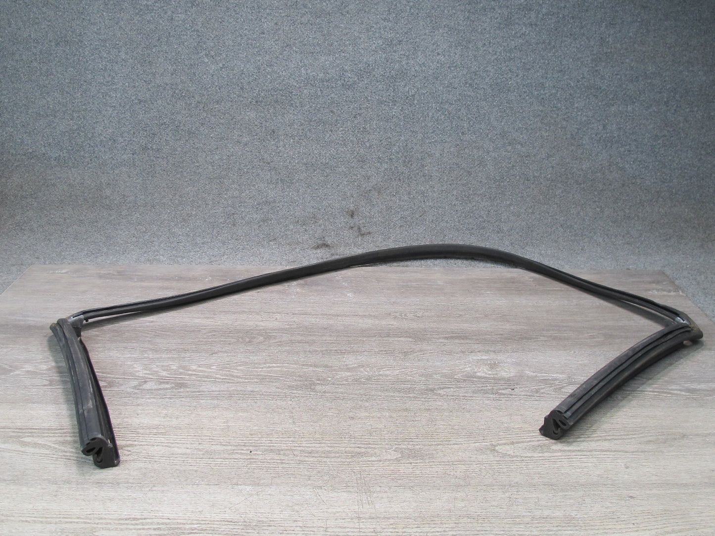 2012-2018 BMW F12 M6 Convertible Folding Roof TOP Rubber Seal Gasket