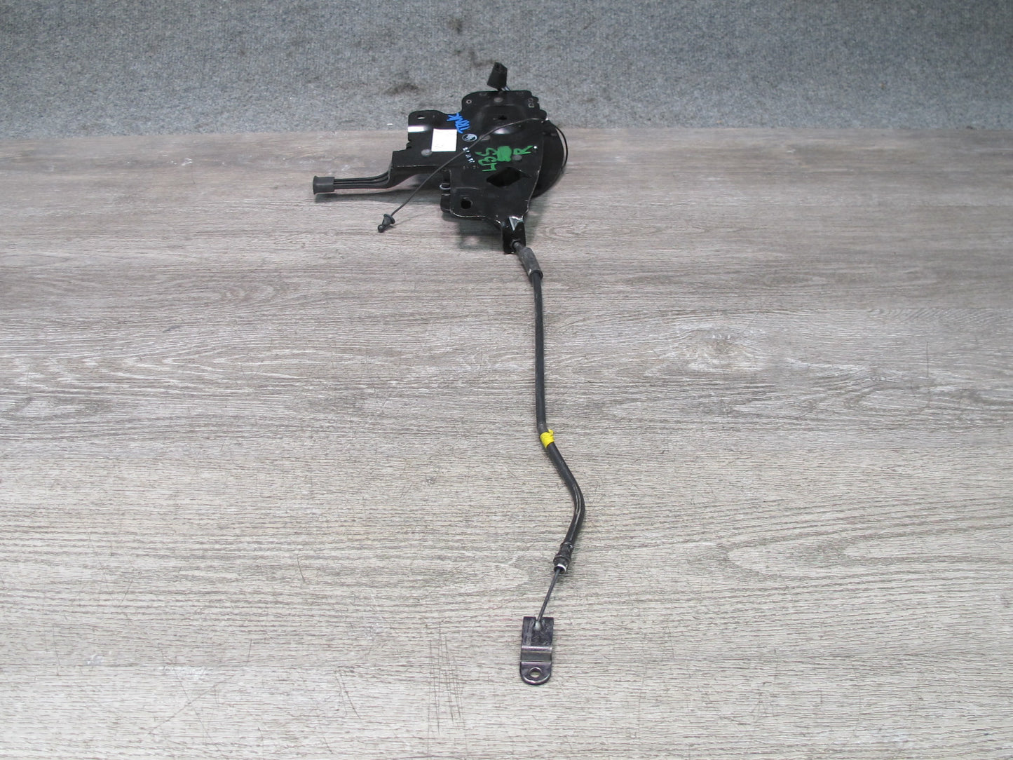 2012-2018 BMW F12 M6 Convertible Folding TOP Roof Rear Left Right Hinge Lock Set