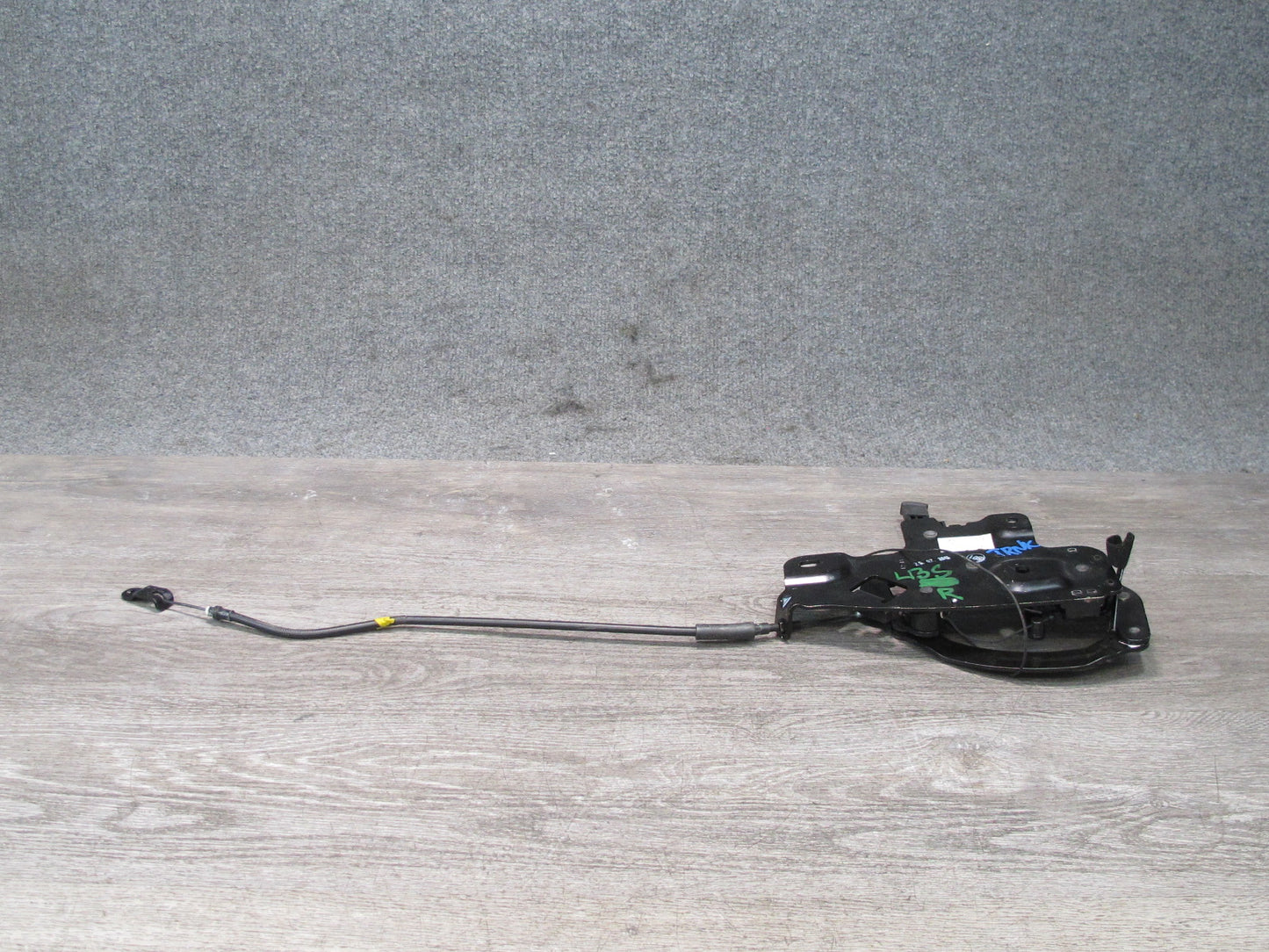 2012-2018 BMW F12 M6 Convertible Folding TOP Roof Rear Left Right Hinge Lock Set