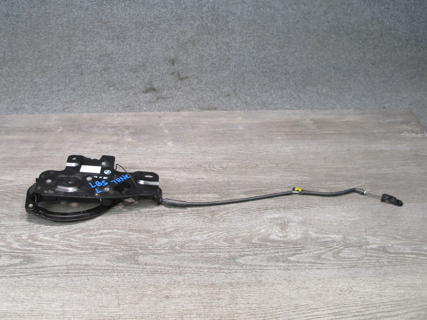 2012-2018 BMW F12 M6 Convertible Folding TOP Roof Rear Left Right Hinge Lock Set