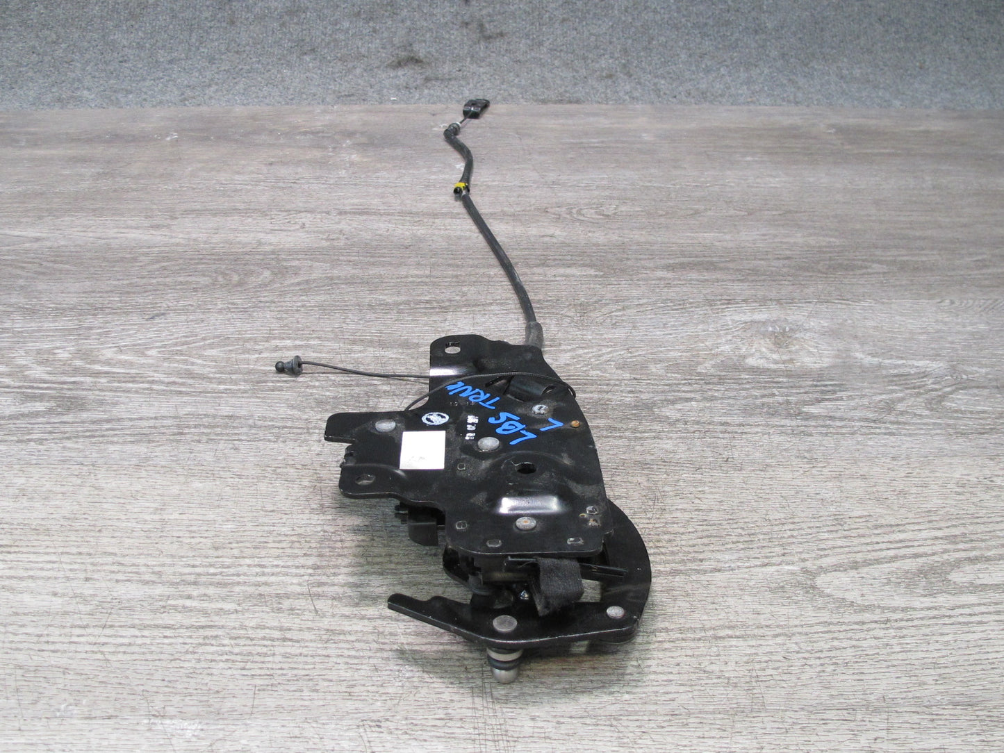 2012-2018 BMW F12 M6 Convertible Folding TOP Roof Rear Left Right Hinge Lock Set